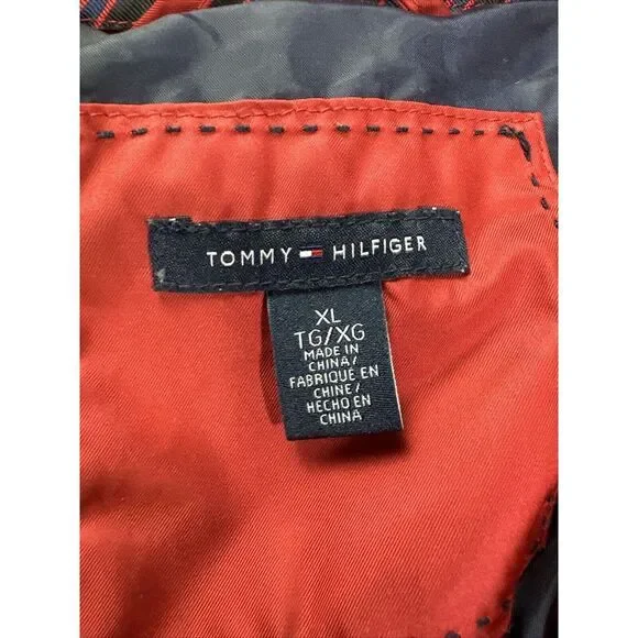Tommy Hilfiger Red Puffer Vest - Picture 2 of 9